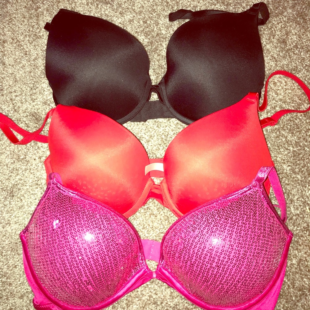 Victoria secret bra lot